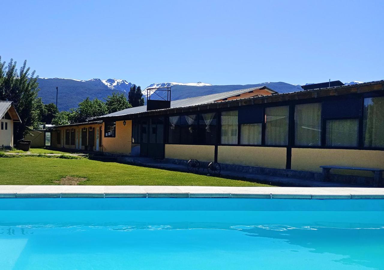 Corinto Hostel El Bolsón Eksteriør billede